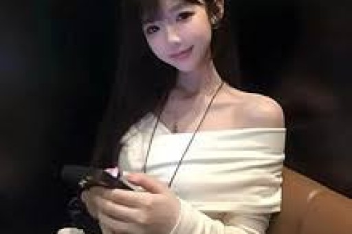 狗仔曝光娱圈恋情大瓜关晓彤再次被无辜牵连与王安宇恋爱传闻早有真相