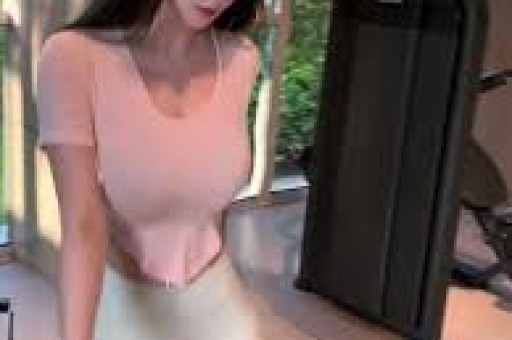 短短不到四十八小时四个大瓜接连曝出本山隐退遗嘱曝光黄晓明白鹭这事太意外