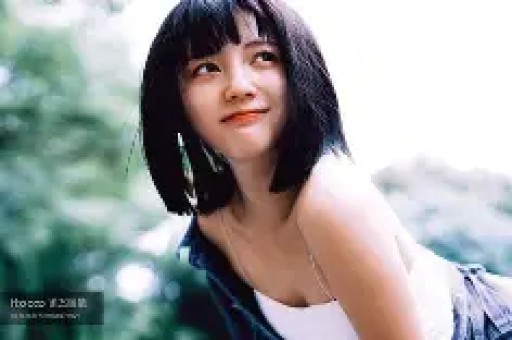 内娱1天4大瓜！顶流恋情、深夜泡酒吧、全身整容一个比一个离谱